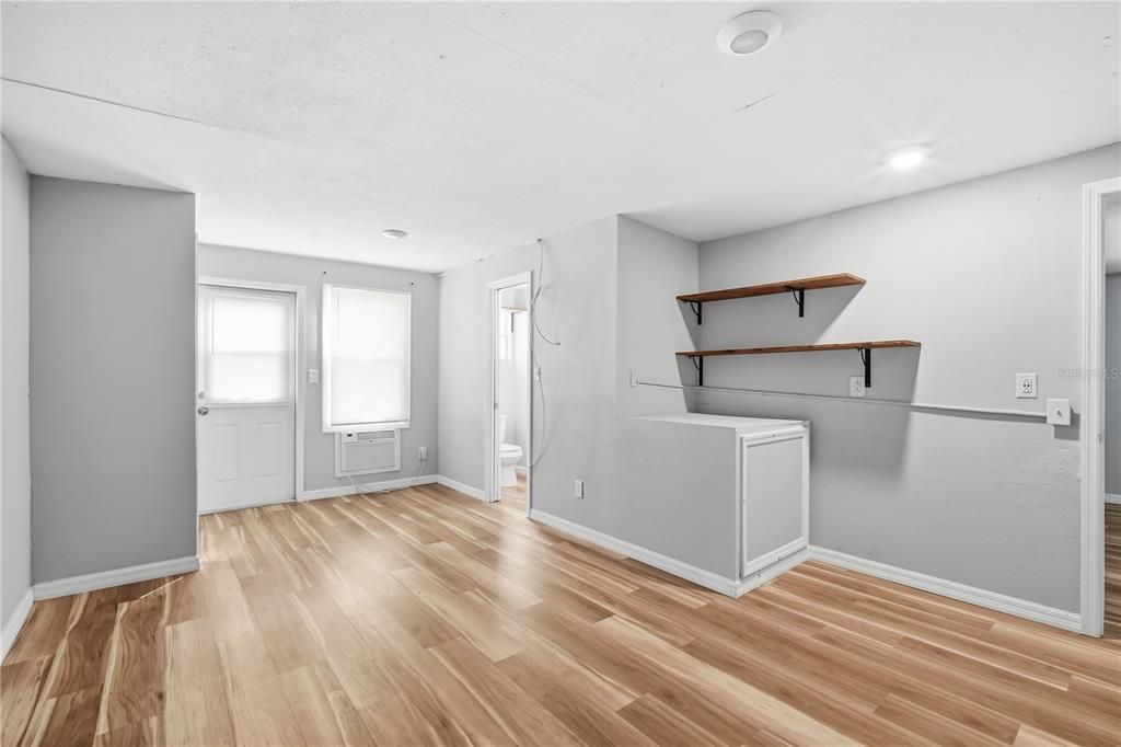 For Rent: $2,600 (4 beds, 2 baths, 1200 Square Feet)