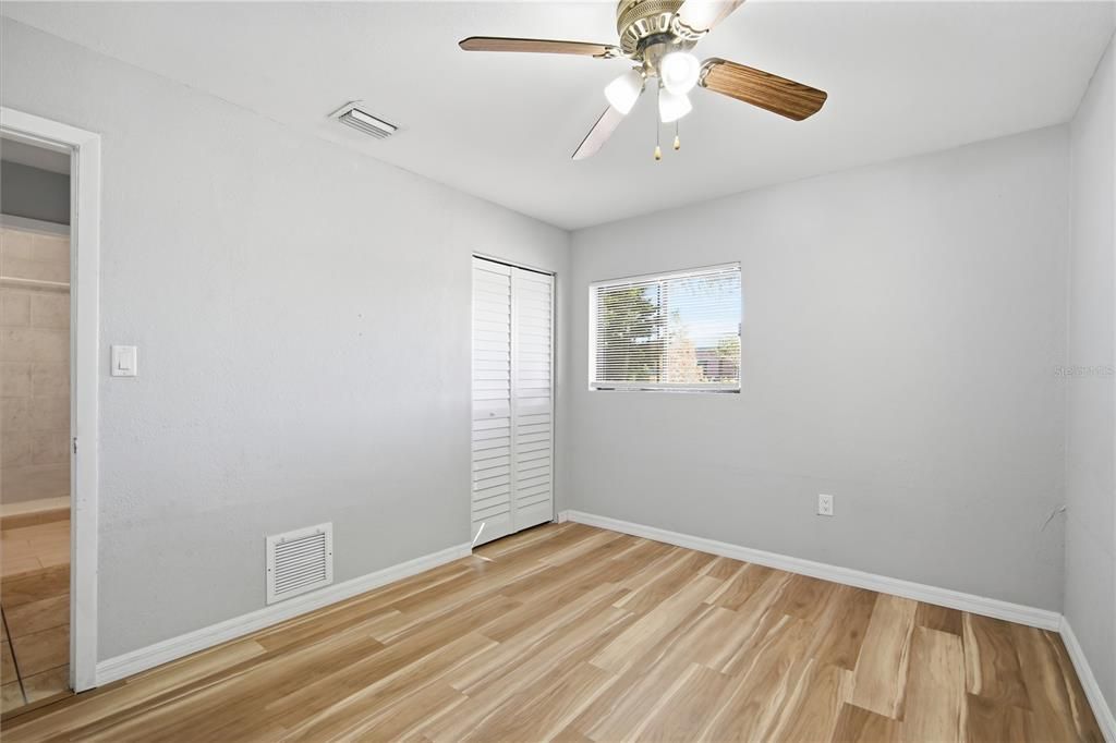 For Rent: $2,600 (4 beds, 2 baths, 1200 Square Feet)