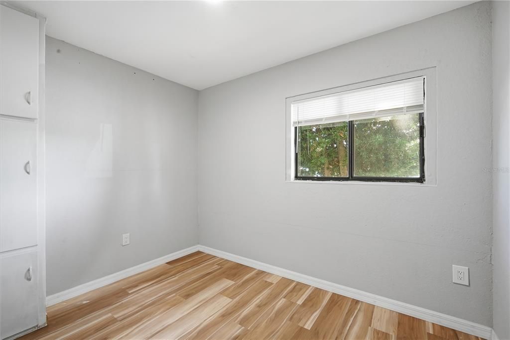 For Rent: $2,600 (4 beds, 2 baths, 1200 Square Feet)