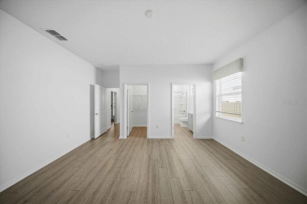 For Sale: $510,000 (4 beds, 3 baths, 3034 Square Feet)