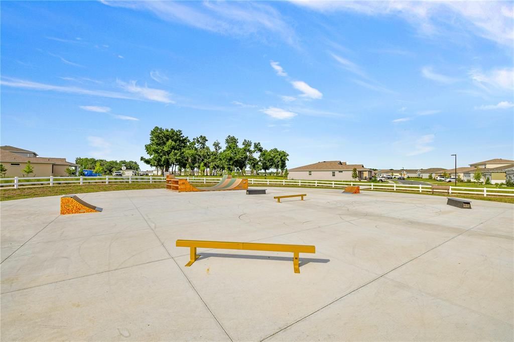 For Sale: $510,000 (4 beds, 3 baths, 3034 Square Feet)