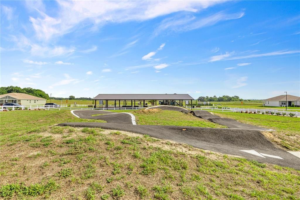For Sale: $510,000 (4 beds, 3 baths, 3034 Square Feet)