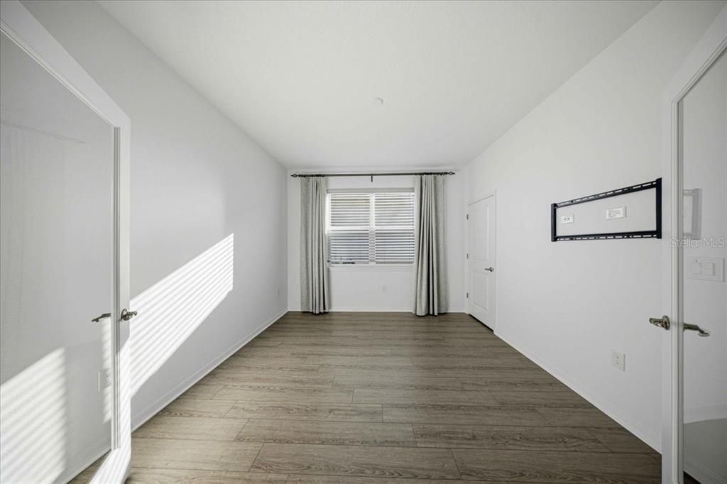 For Sale: $510,000 (4 beds, 3 baths, 3034 Square Feet)