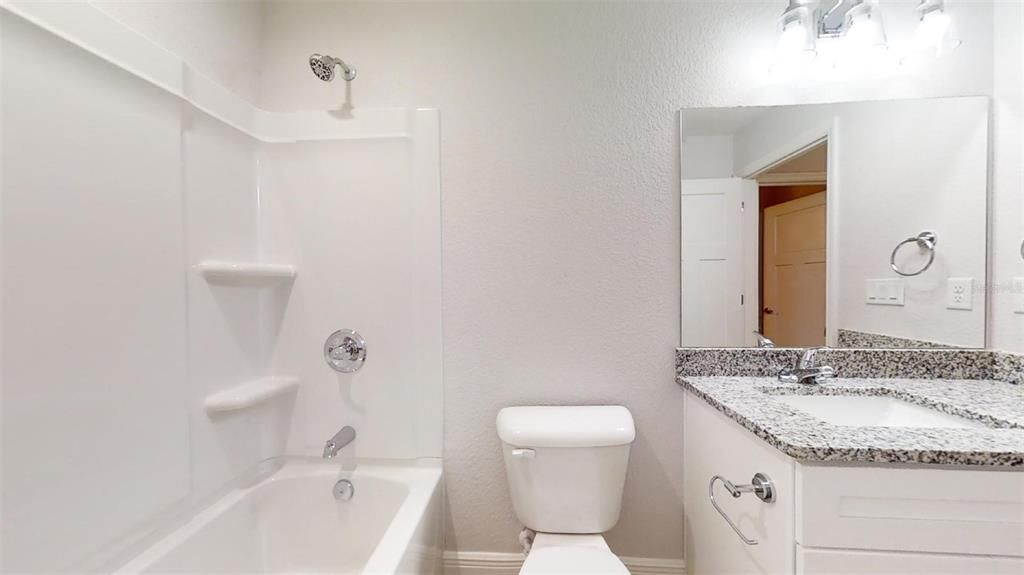 En Venta: $209,995 (3 camas, 2 baños, 1003 Pies cuadrados)