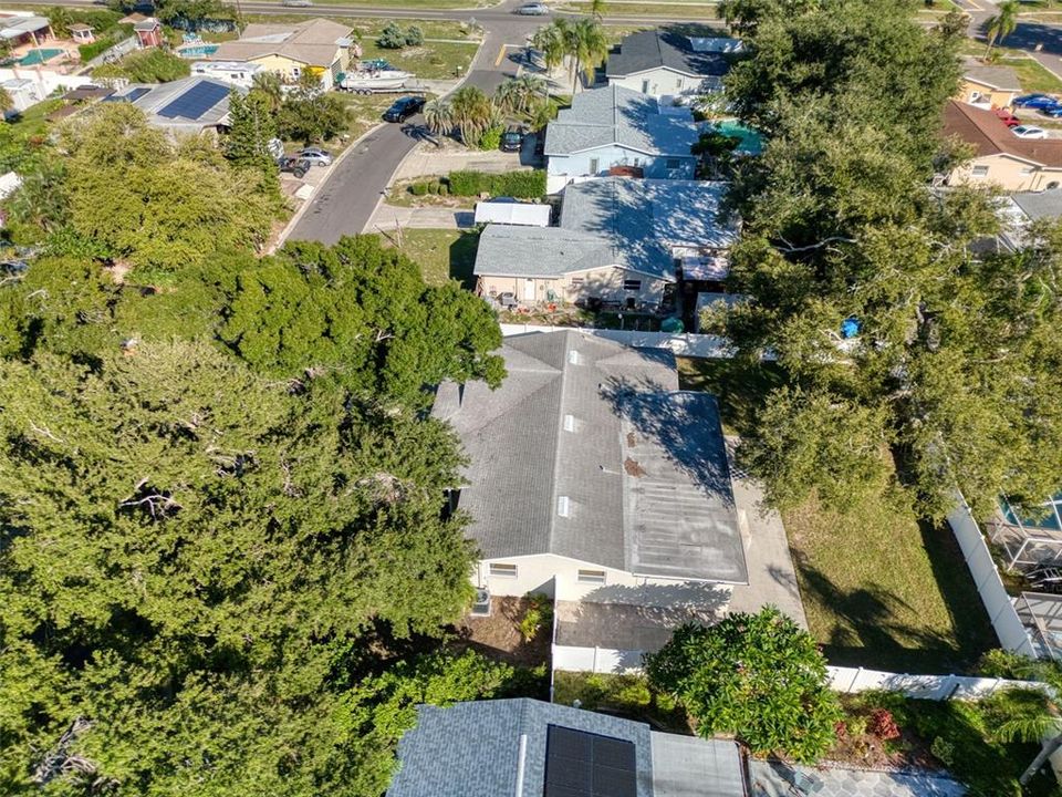 For Sale: $499,900 (3 beds, 2 baths, 1858 Square Feet)