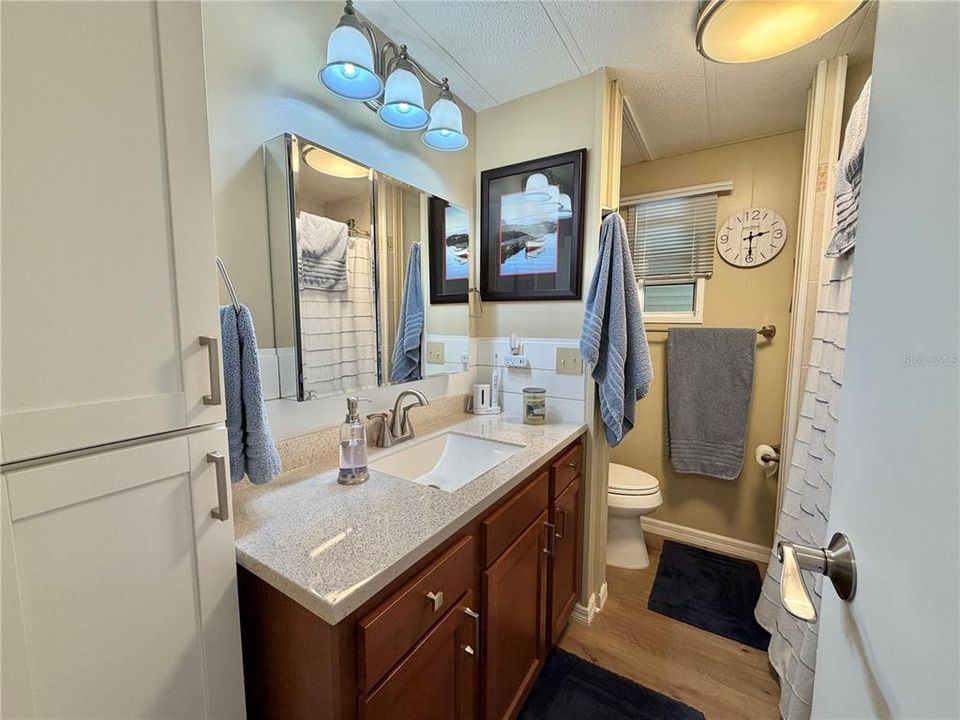 For Sale: $152,000 (2 beds, 2 baths, 1216 Square Feet)