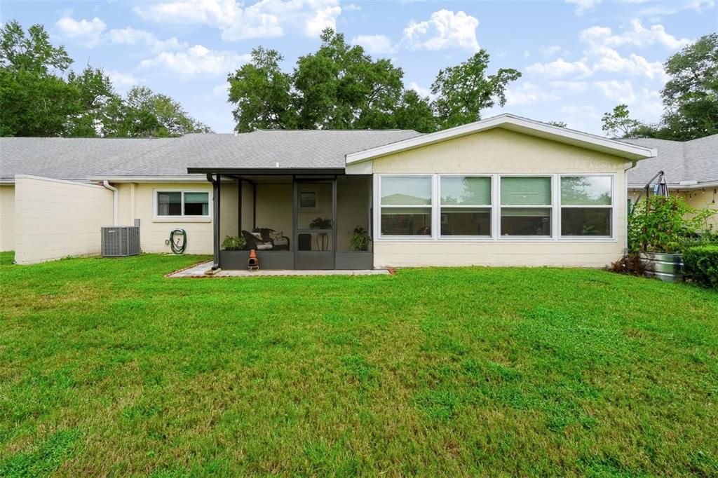 For Sale: $174,900 (2 beds, 2 baths, 1249 Square Feet)