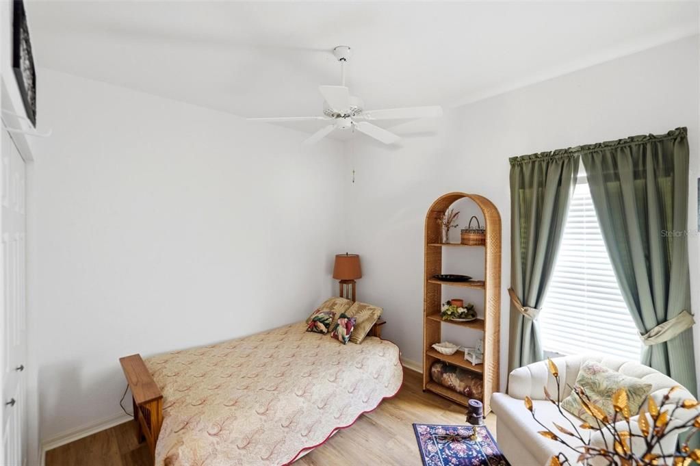For Sale: $250,000 (2 beds, 2 baths, 1364 Square Feet)