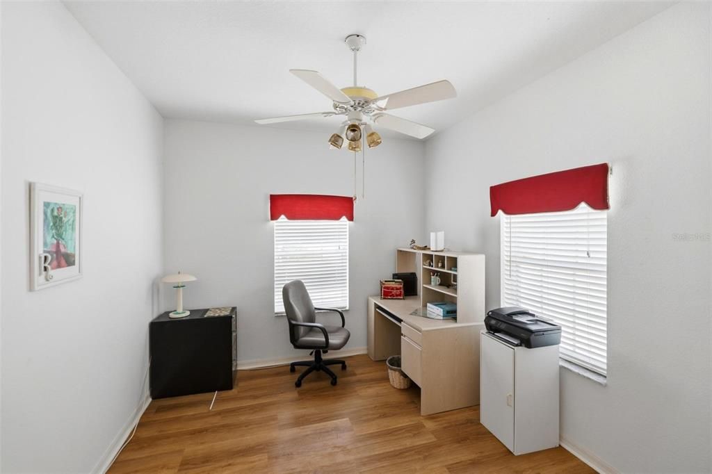 For Sale: $250,000 (2 beds, 2 baths, 1364 Square Feet)