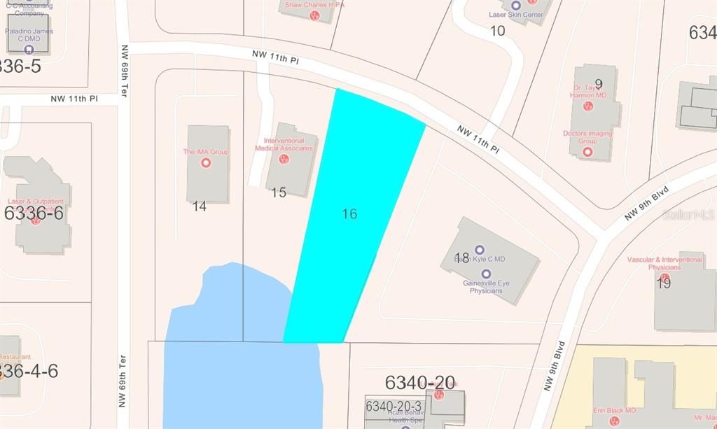 На продажу: $399,000 (0.83 acres)