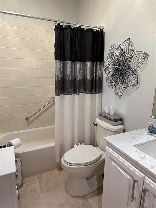 For Sale: $319,000 (2 beds, 2 baths, 1749 Square Feet)