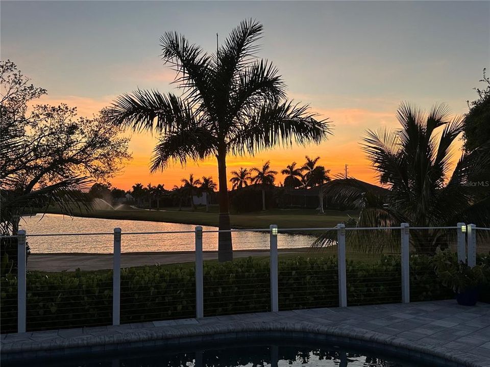 En Venta: $629,000 (3 camas, 2 baños, 1821 Pies cuadrados)