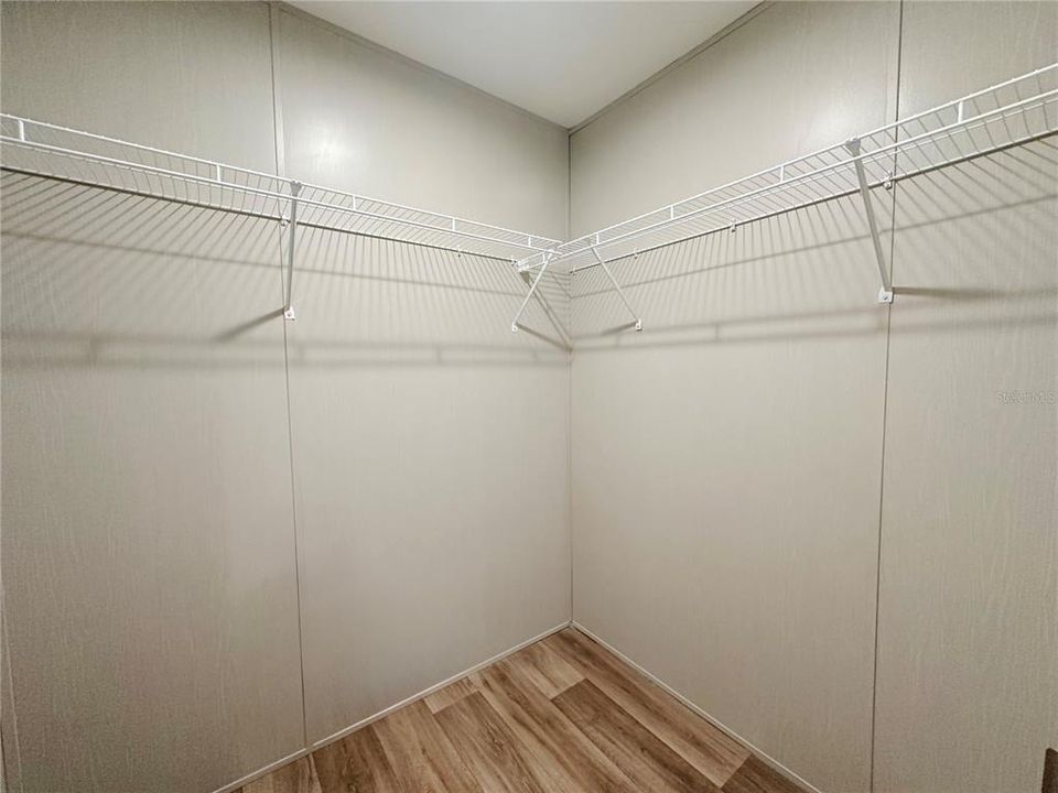 En Venta: $259,900 (3 camas, 2 baños, 1404 Pies cuadrados)