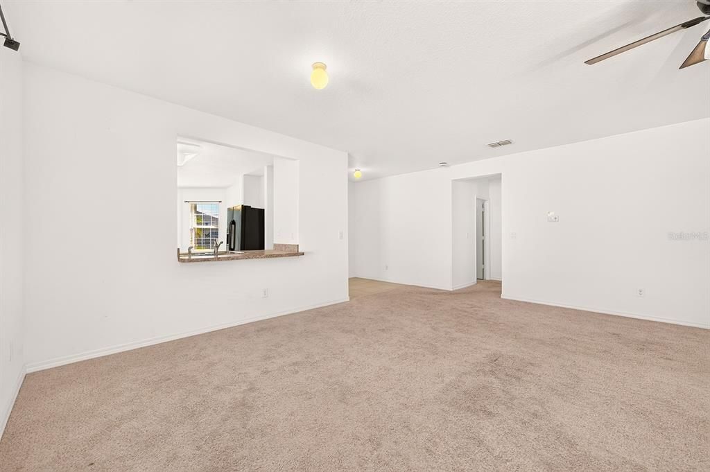 На продажу: $335,000 (3 спален, 2 ванн, 1760 Квадратных фут)