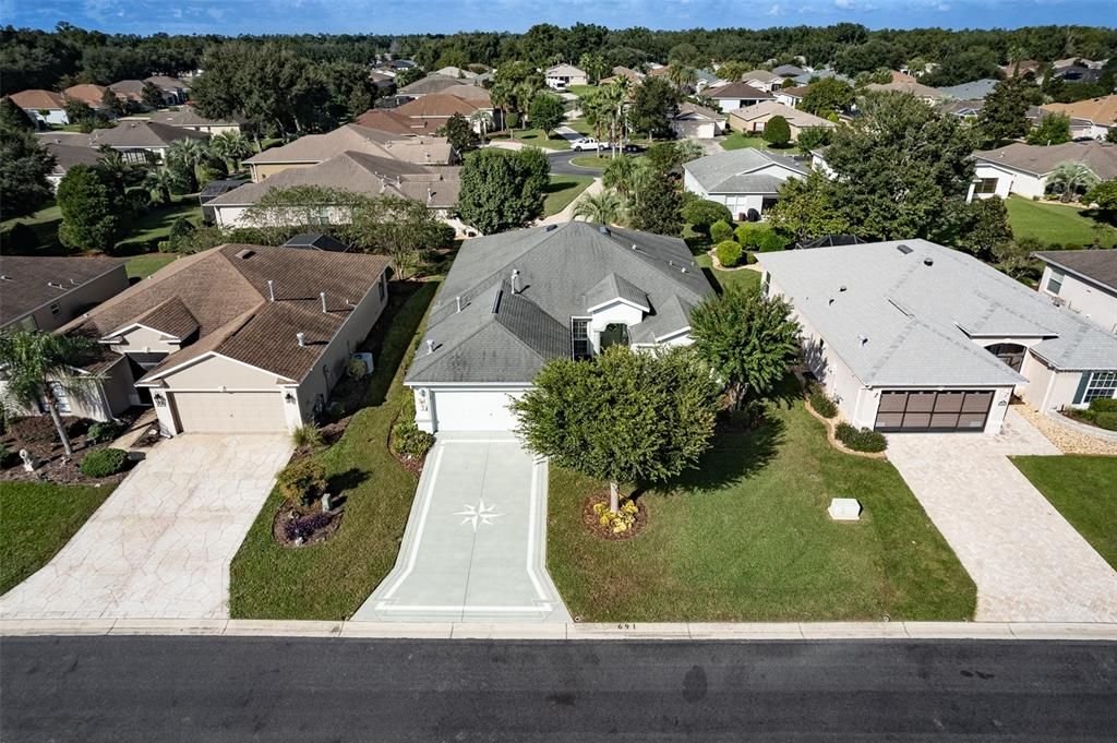 For Sale: $249,900 (2 beds, 2 baths, 1759 Square Feet)