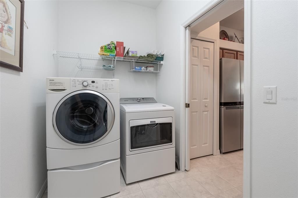 For Sale: $249,900 (2 beds, 2 baths, 1759 Square Feet)