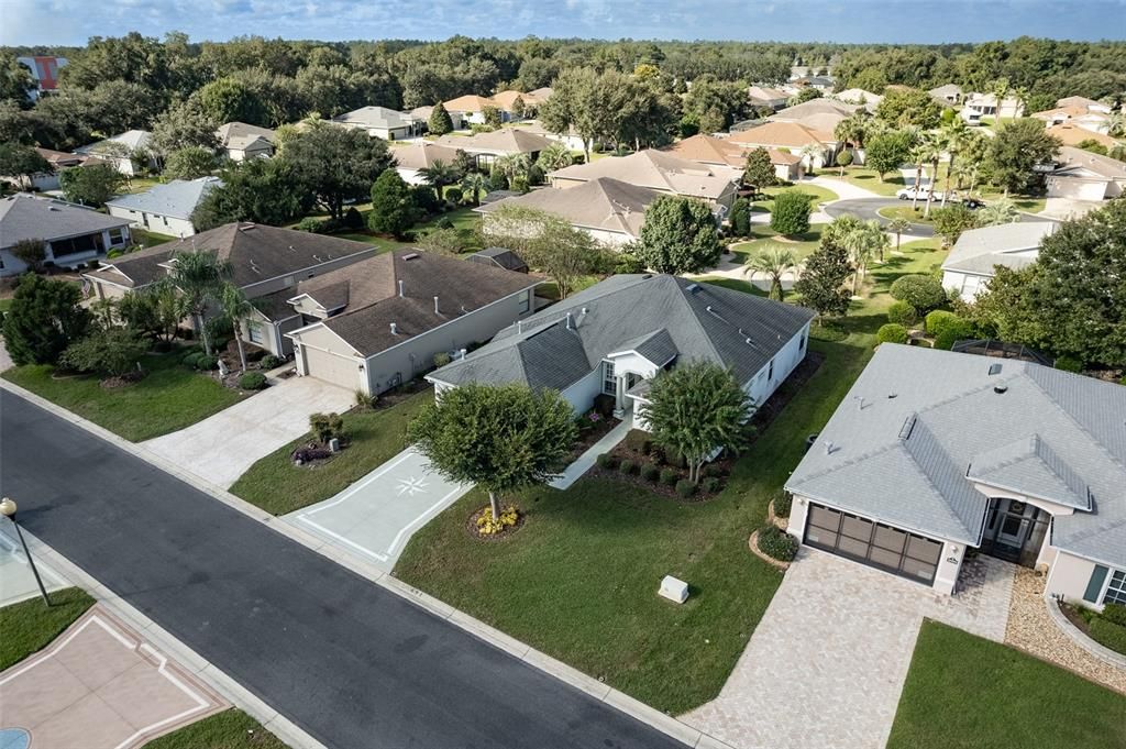 For Sale: $249,900 (2 beds, 2 baths, 1759 Square Feet)