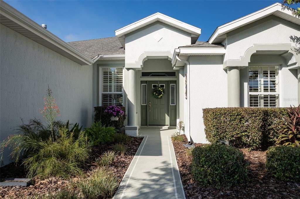 For Sale: $249,900 (2 beds, 2 baths, 1759 Square Feet)