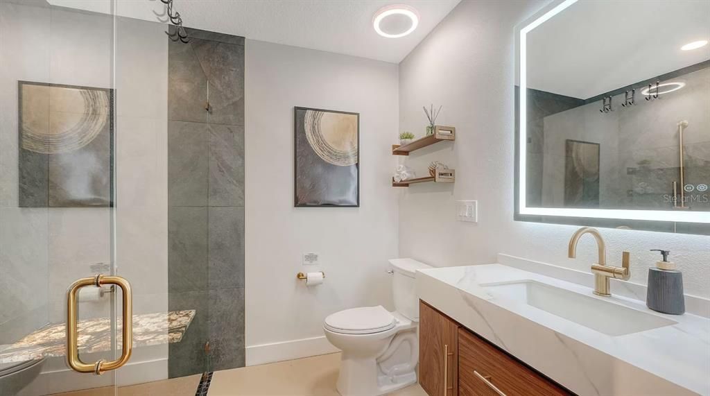На продажу: $1,125,000 (4 спален, 3 ванн, 2403 Квадратных фут)