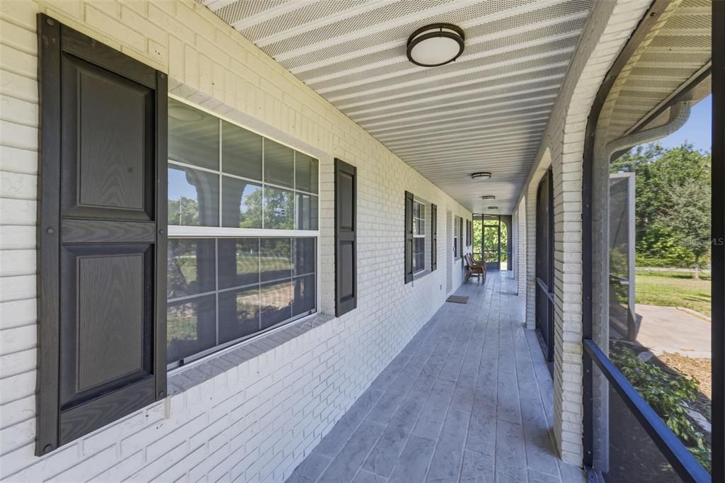 En Venta: $729,000 (3 camas, 2 baños, 1600 Pies cuadrados)