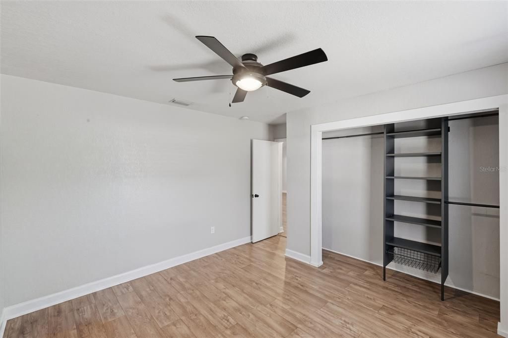 En Venta: $729,000 (3 camas, 2 baños, 1600 Pies cuadrados)