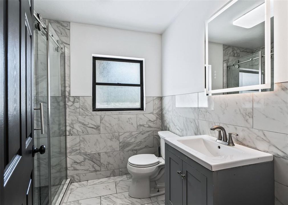 На продажу: $999,999 (3 спален, 2 ванн, 1463 Квадратных фут)