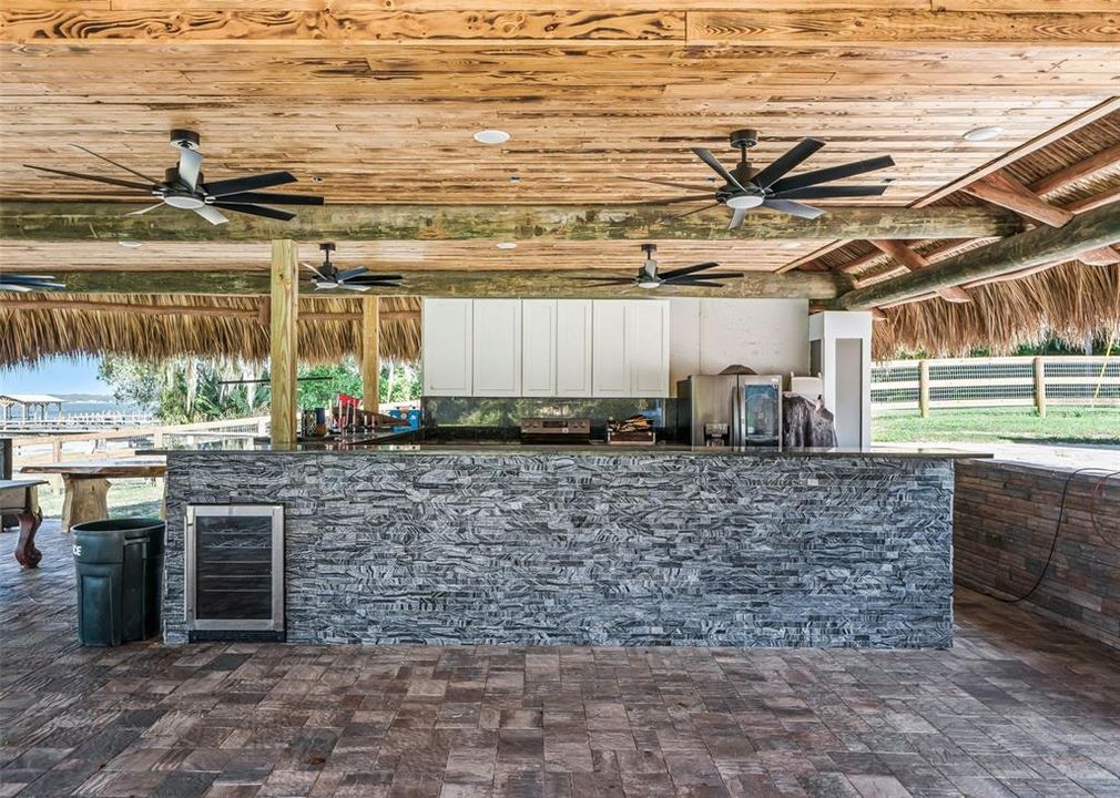 На продажу: $999,999 (3 спален, 2 ванн, 1463 Квадратных фут)