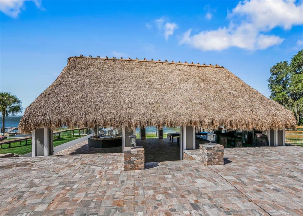 На продажу: $999,999 (3 спален, 2 ванн, 1463 Квадратных фут)