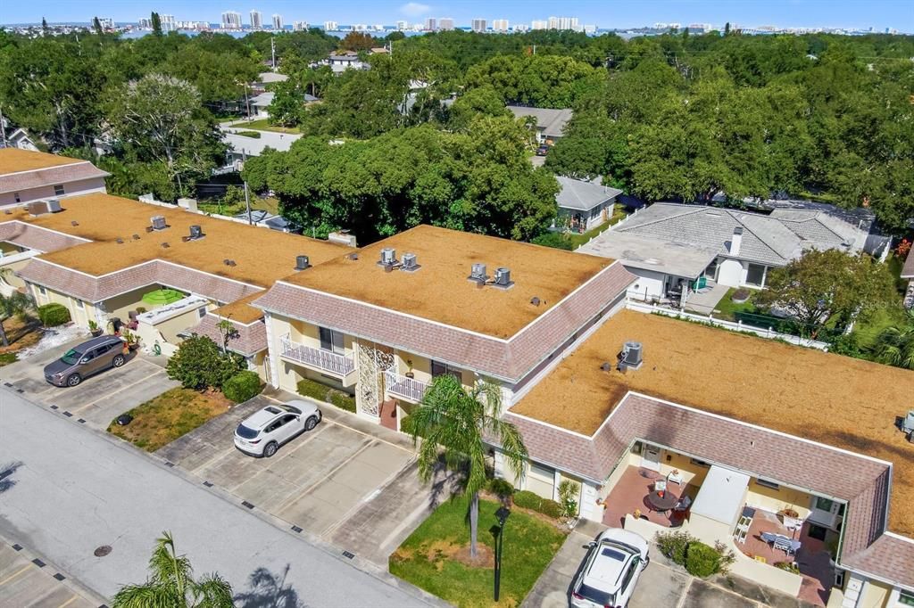 For Sale: $165,000 (1 beds, 1 baths, 850 Square Feet)