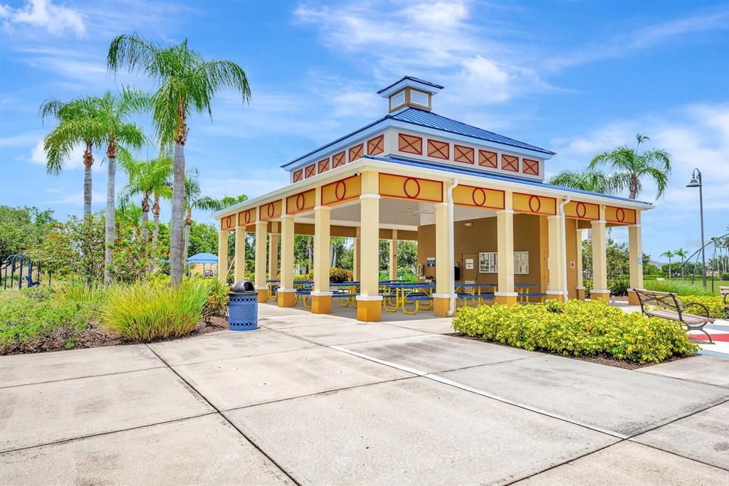 En Venta: $424,900 (3 camas, 2 baños, 1766 Pies cuadrados)