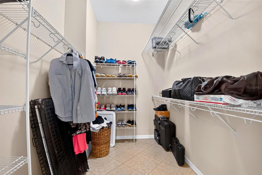 En Venta: $424,900 (3 camas, 2 baños, 1766 Pies cuadrados)