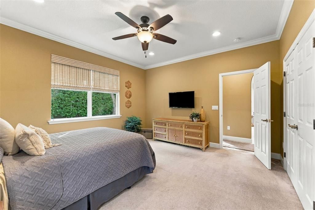 For Sale: $1,200,000 (3 beds, 3 baths, 3127 Square Feet)