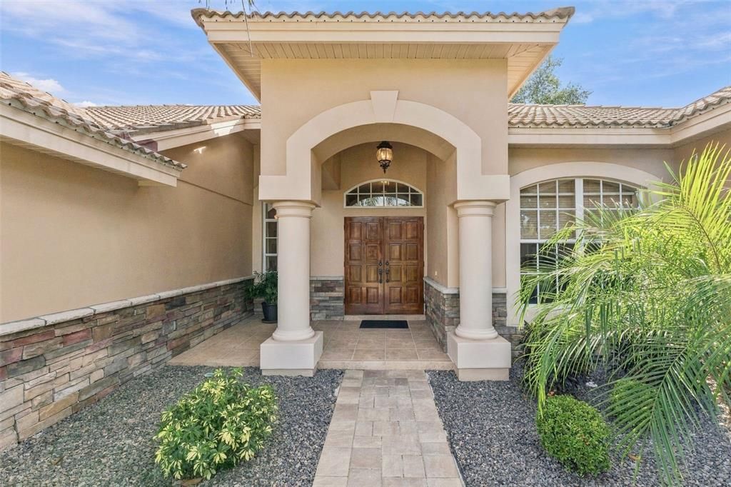 For Sale: $1,200,000 (3 beds, 3 baths, 3127 Square Feet)