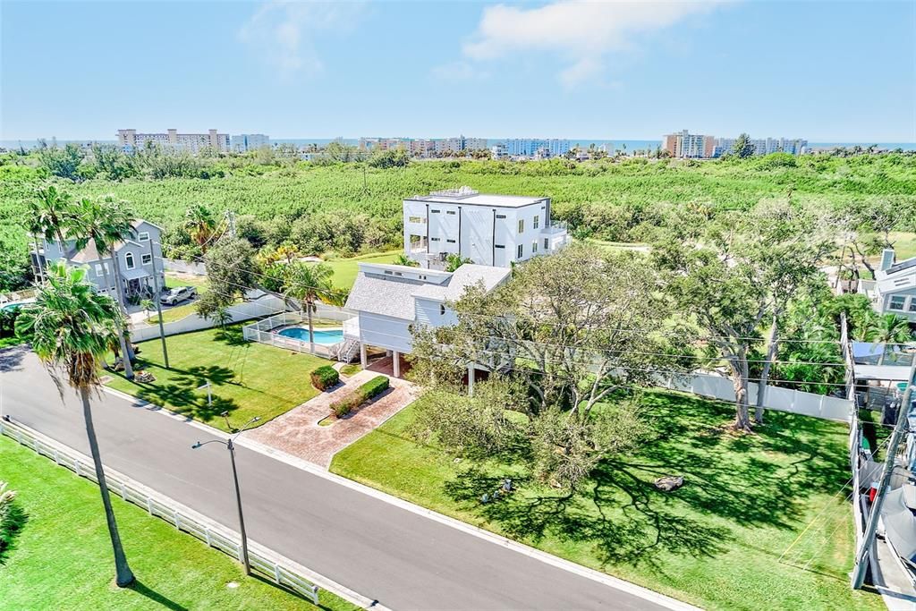 For Sale: $745,000 (3 beds, 2 baths, 1632 Square Feet)