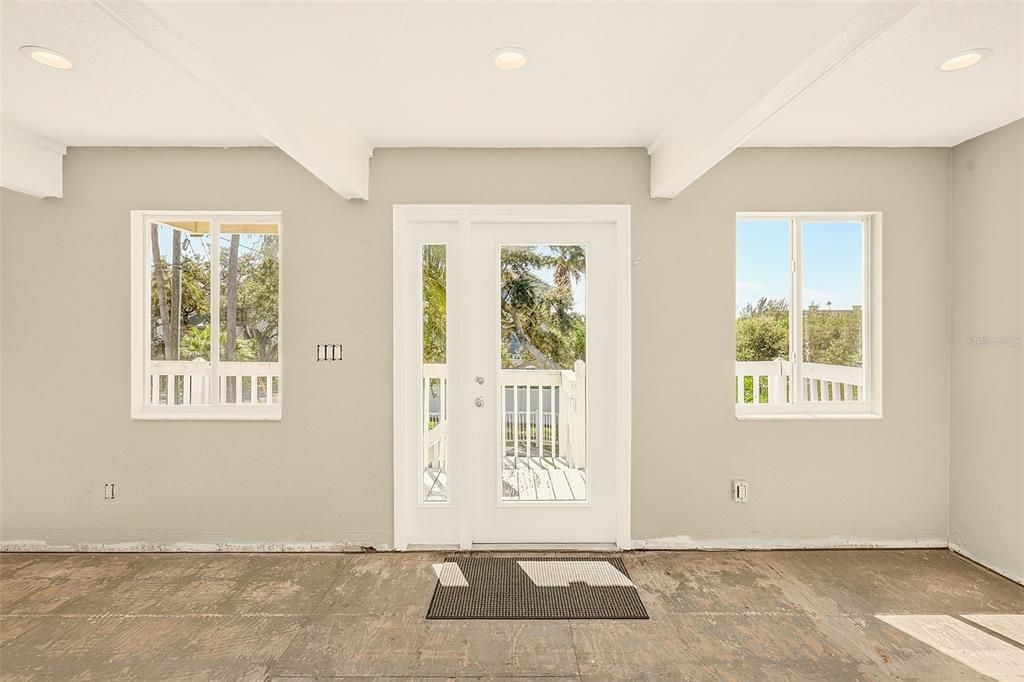 For Sale: $745,000 (3 beds, 2 baths, 1632 Square Feet)