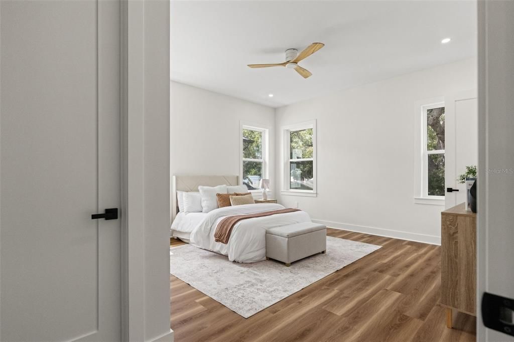 For Sale: $985,000 (4 beds, 3 baths, 2688 Square Feet)