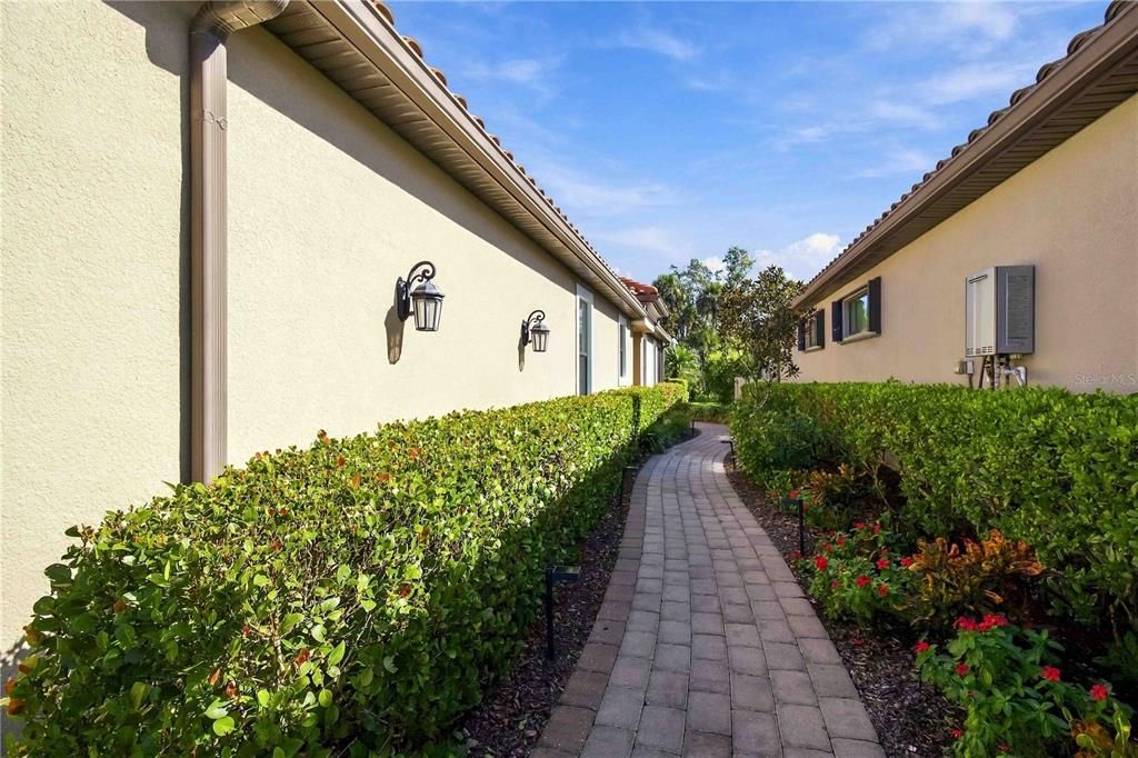 En Venta: $579,000 (3 camas, 2 baños, 1945 Pies cuadrados)