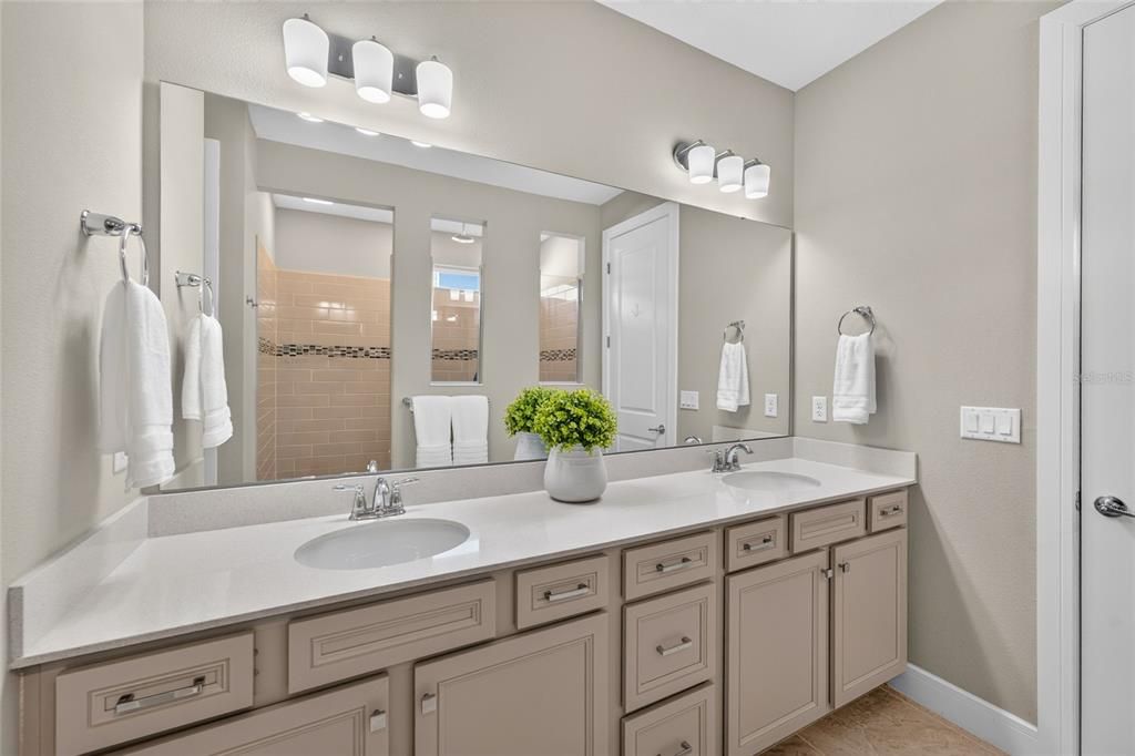 For Sale: $675,000 (4 beds, 3 baths, 3362 Square Feet)