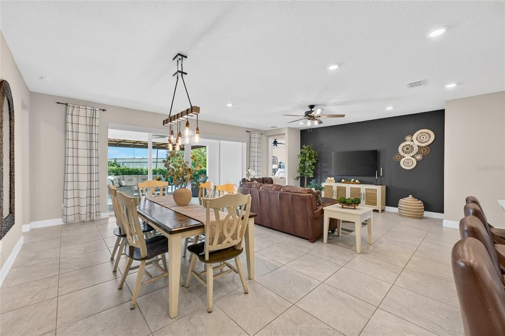 For Sale: $675,000 (4 beds, 3 baths, 3362 Square Feet)