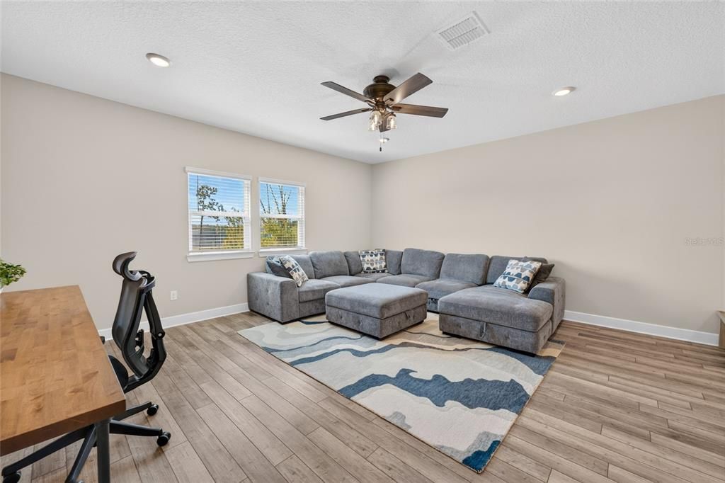 For Sale: $675,000 (4 beds, 3 baths, 3362 Square Feet)