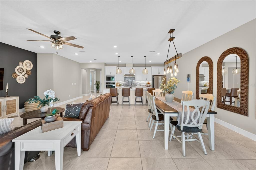 For Sale: $675,000 (4 beds, 3 baths, 3362 Square Feet)