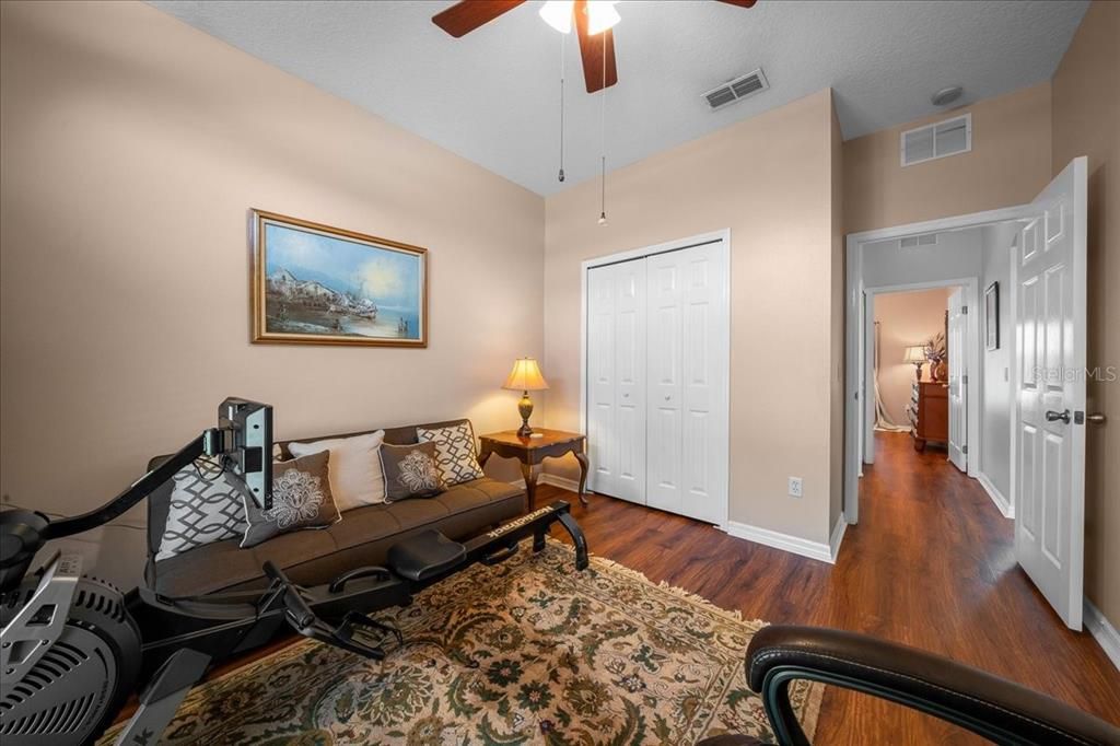 For Sale: $360,000 (3 beds, 2 baths, 1594 Square Feet)