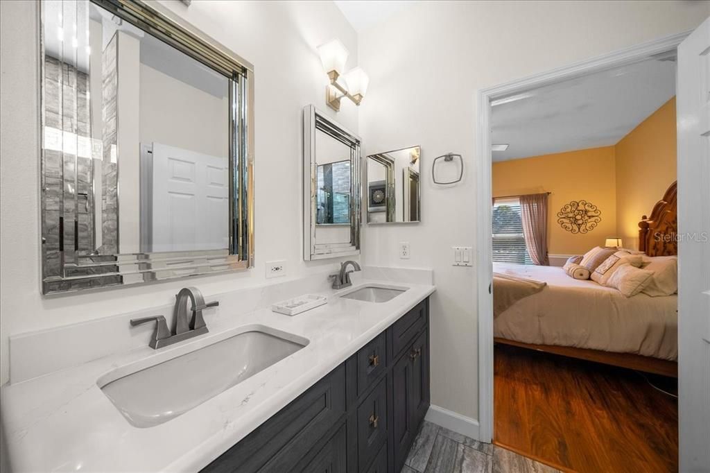 For Sale: $360,000 (3 beds, 2 baths, 1594 Square Feet)