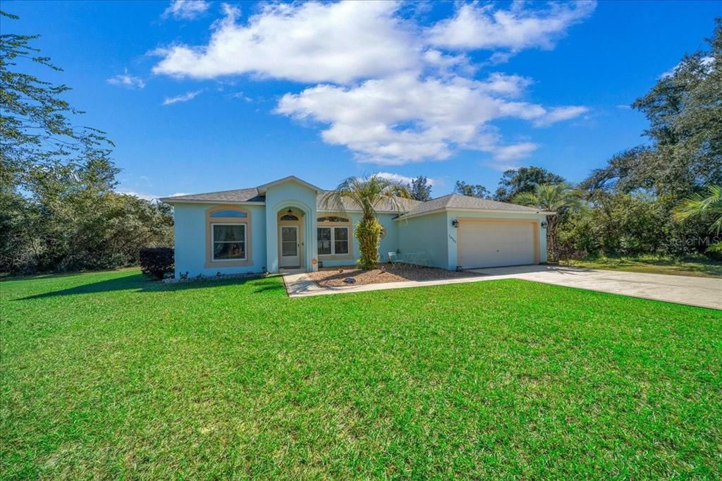 For Sale: $360,000 (3 beds, 2 baths, 1594 Square Feet)