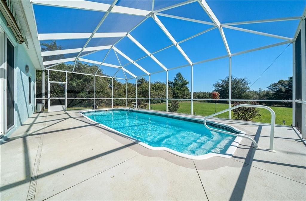 For Sale: $360,000 (3 beds, 2 baths, 1594 Square Feet)