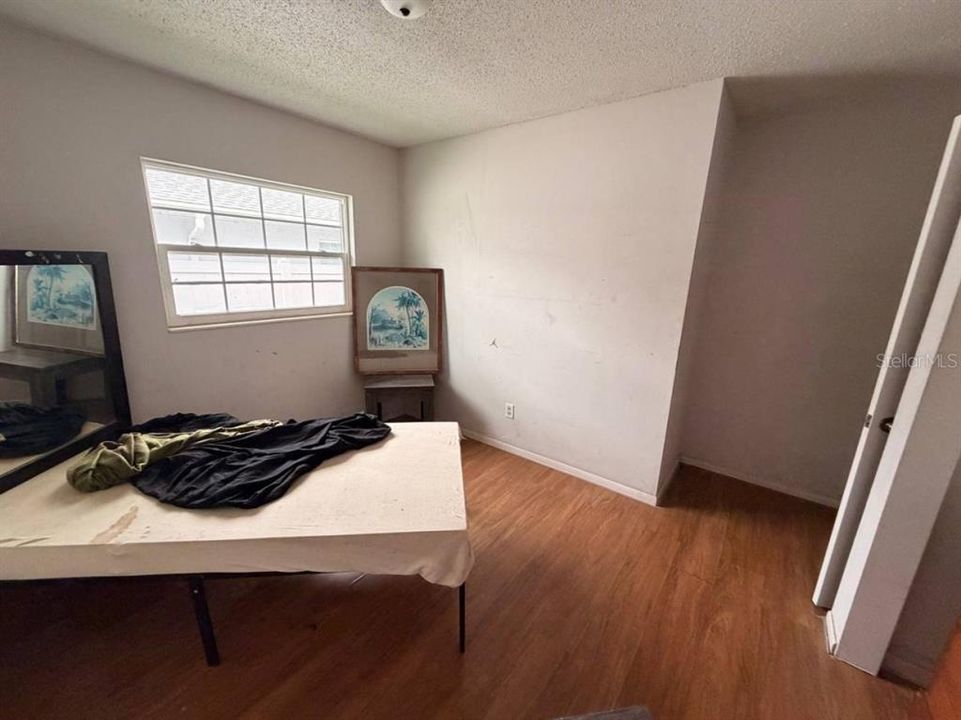 En Venta: $149,990 (4 camas, 3 baños, 1558 Pies cuadrados)