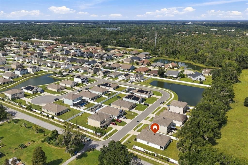 На продажу: $349,000 (4 спален, 2 ванн, 1846 Квадратных фут)