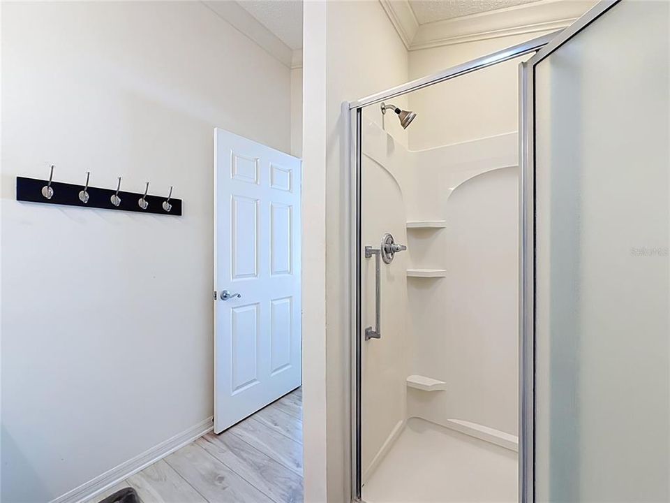 На продажу: $329,900 (2 спален, 2 ванн, 1158 Квадратных фут)
