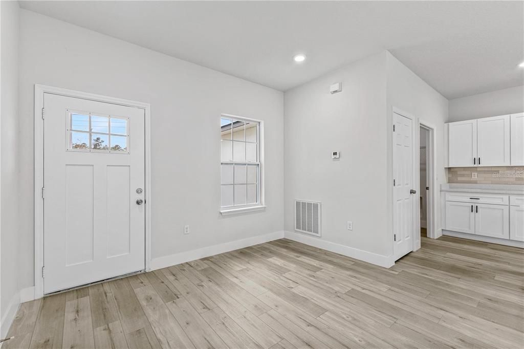 For Sale: $290,000 (4 beds, 2 baths, 1765 Square Feet)