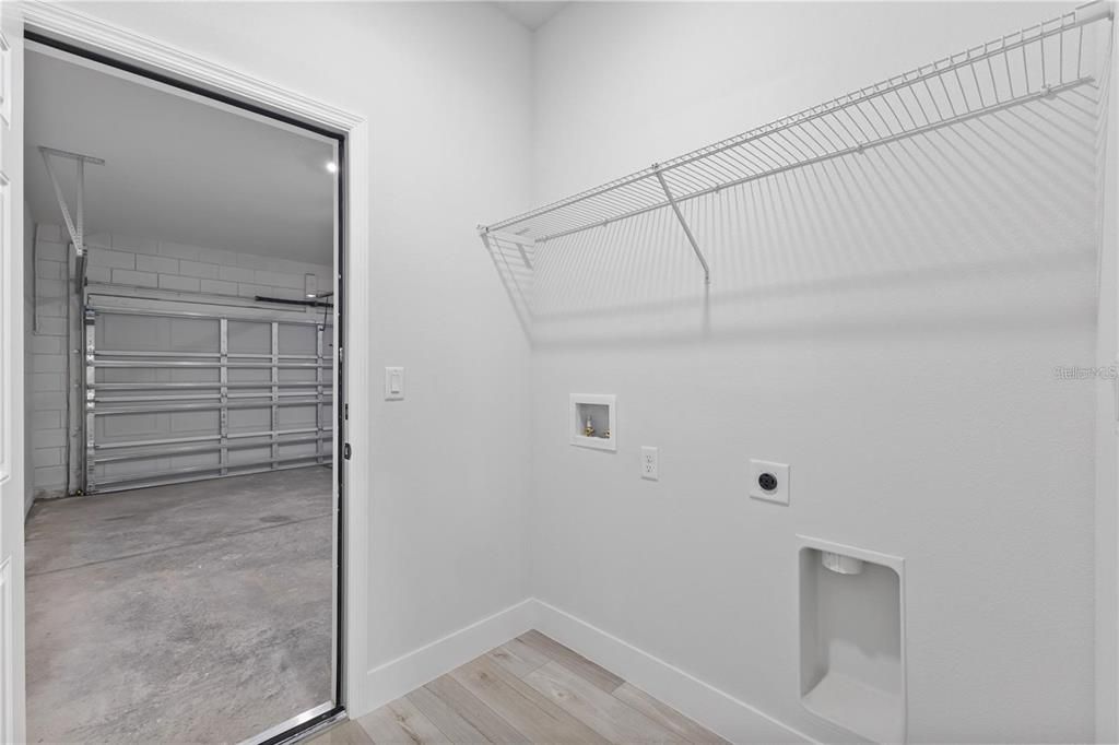 For Sale: $290,000 (4 beds, 2 baths, 1765 Square Feet)